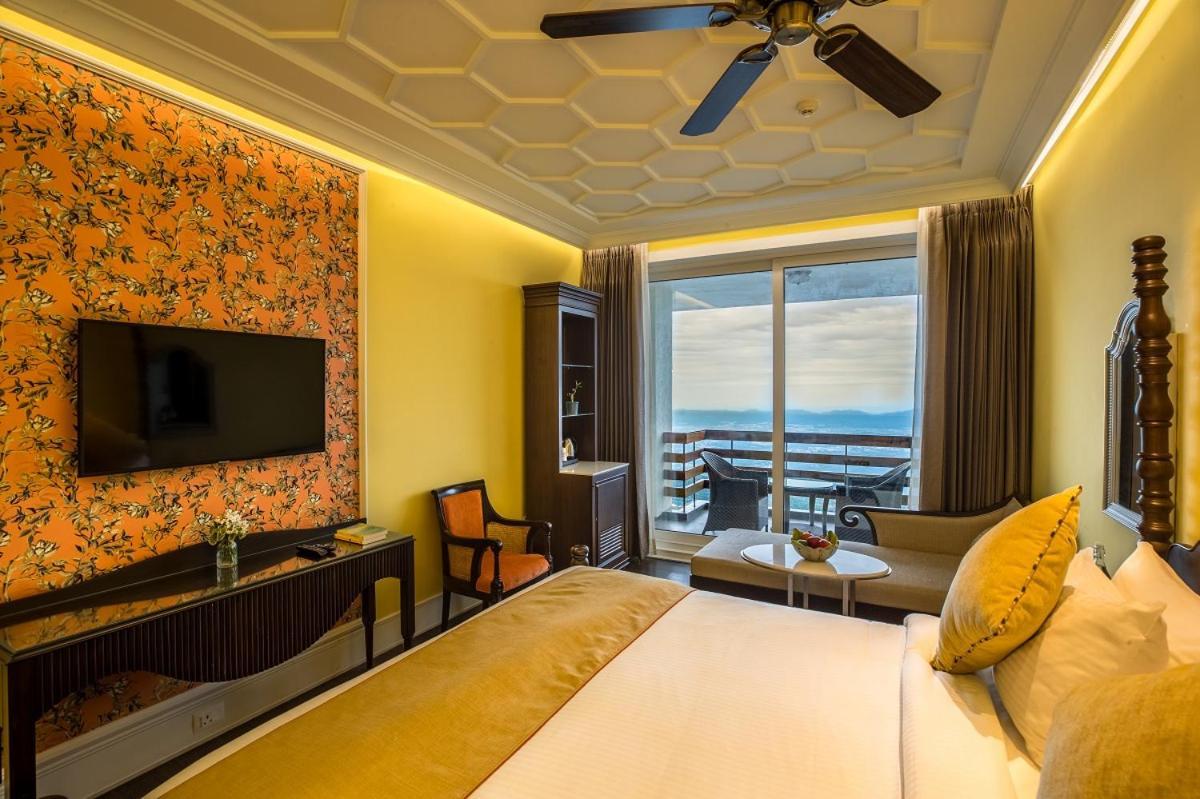Royal Orchid Fort Resort Mussoorie Exteriör bild