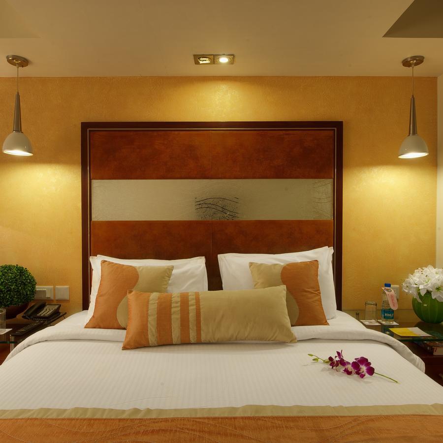 Royal Orchid Fort Resort Mussoorie Exteriör bild