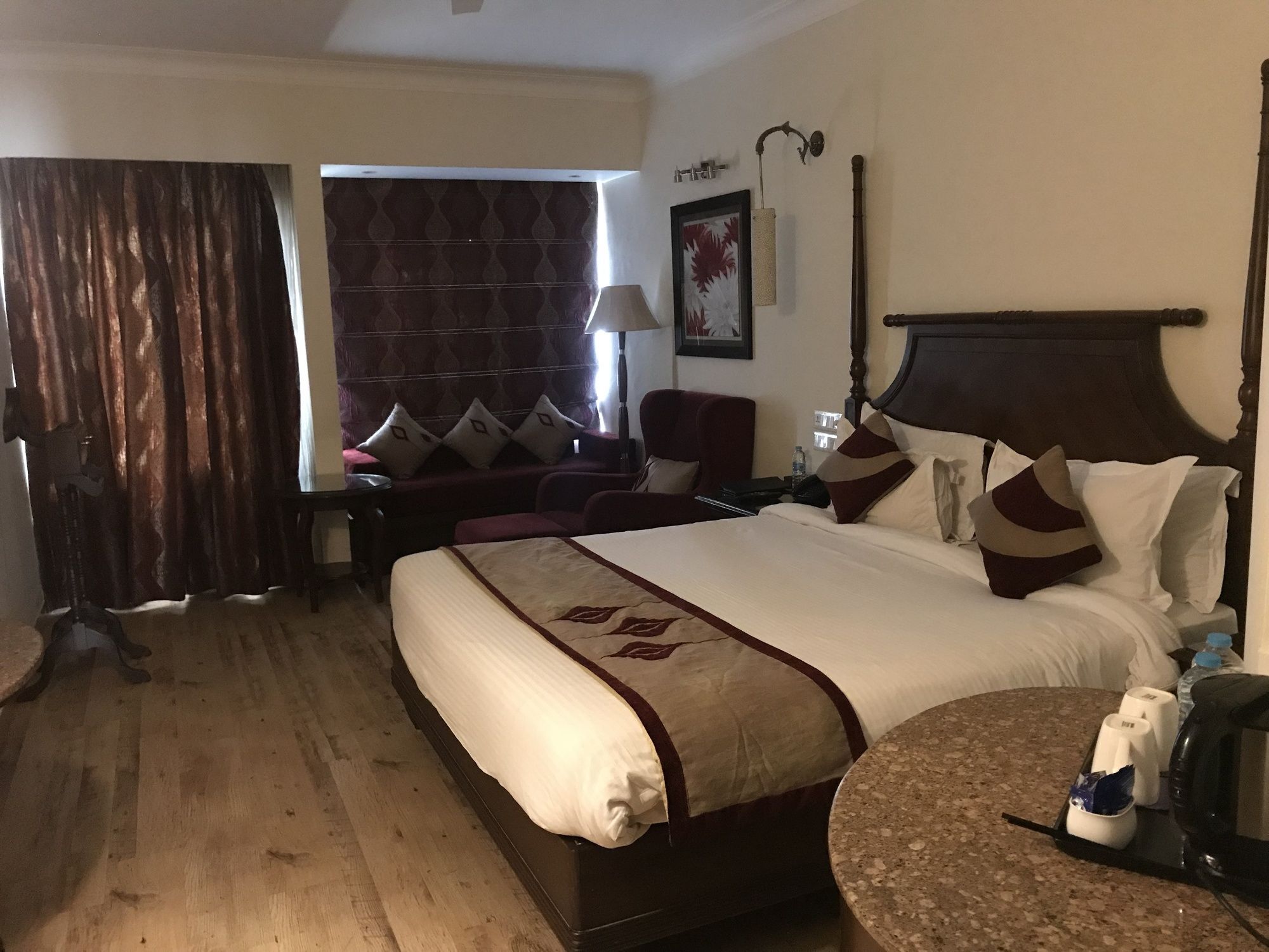 Royal Orchid Fort Resort Mussoorie Exteriör bild